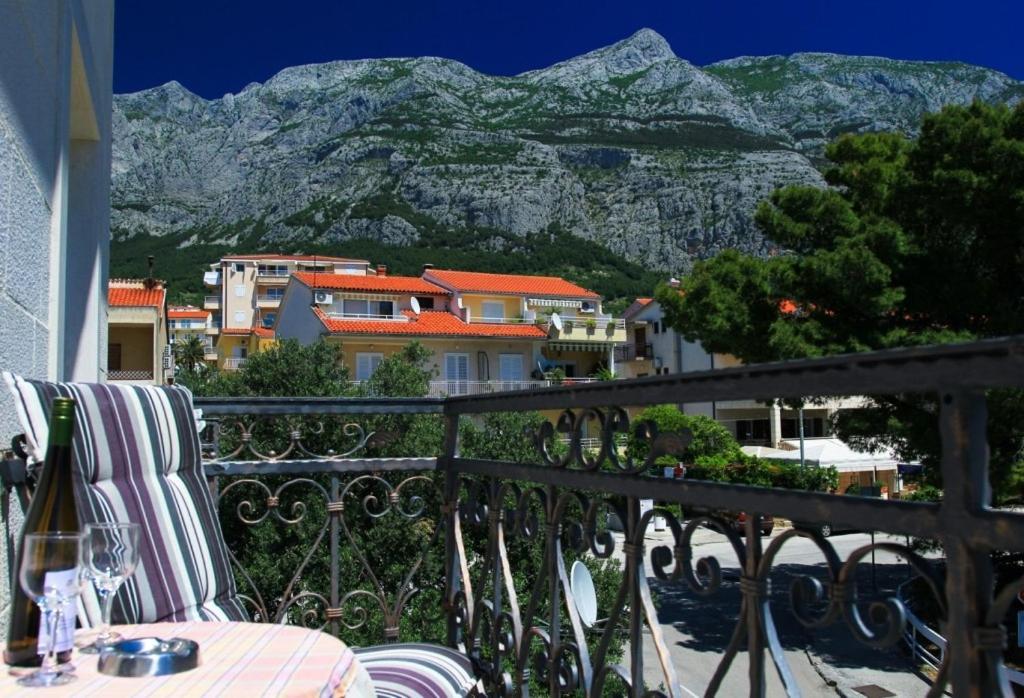 Apartments By The Sea Makarska - 15200 Buitenkant foto
