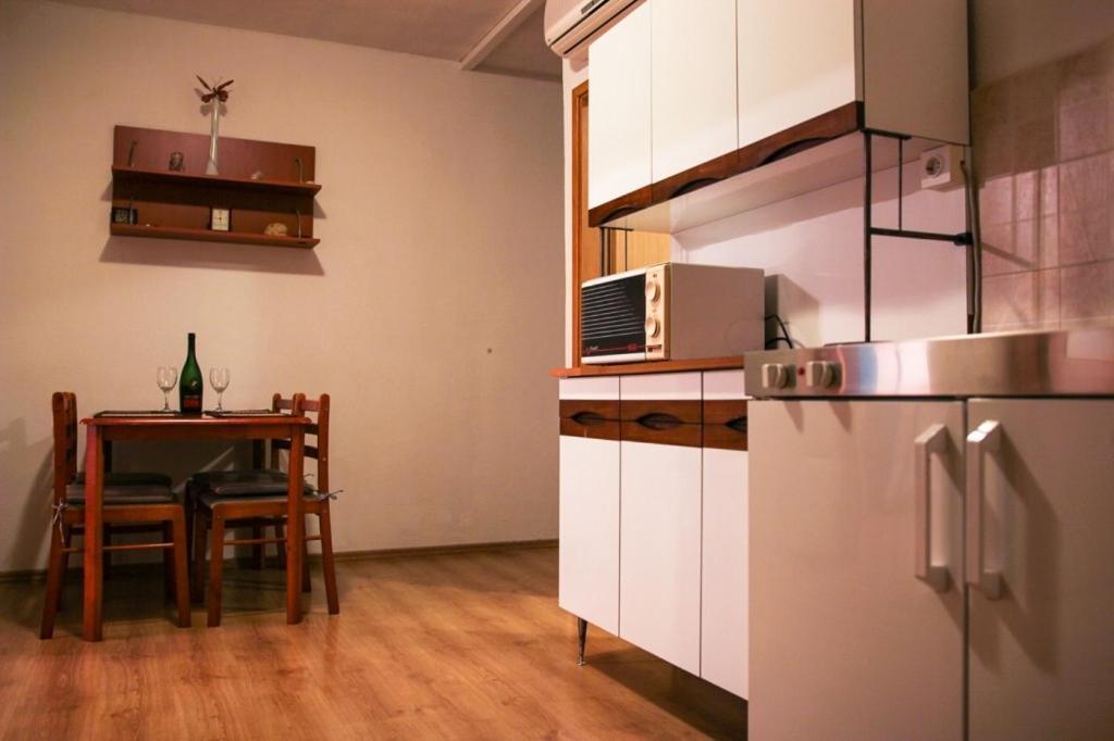 Apartments By The Sea Makarska - 15200 Buitenkant foto